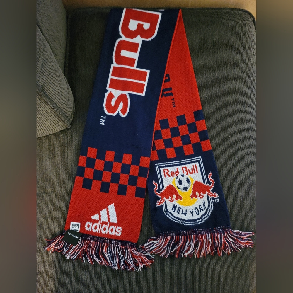 Adidas Redbulls Scarf. Like new!